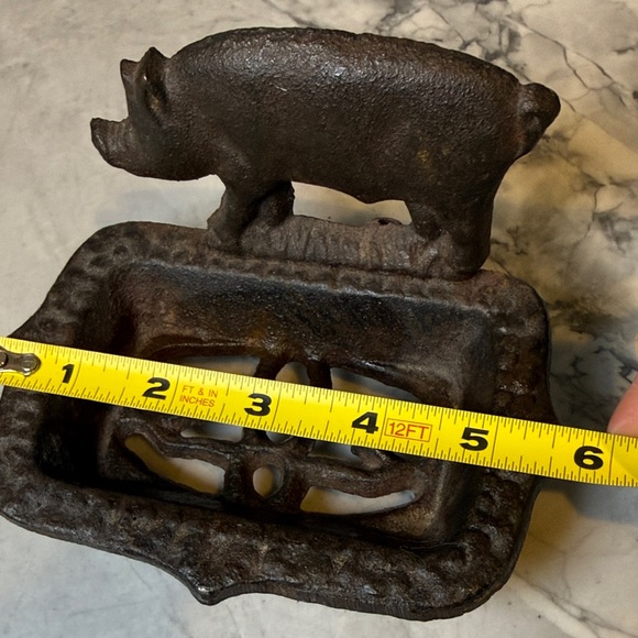 Rustic Cast Iron Pig Soap Dish - Picture 5 of 7